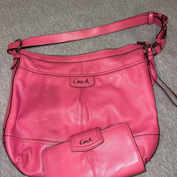Coach Designer Park Leather Pink Shoulder Bag Purse - Picture 4 of 9